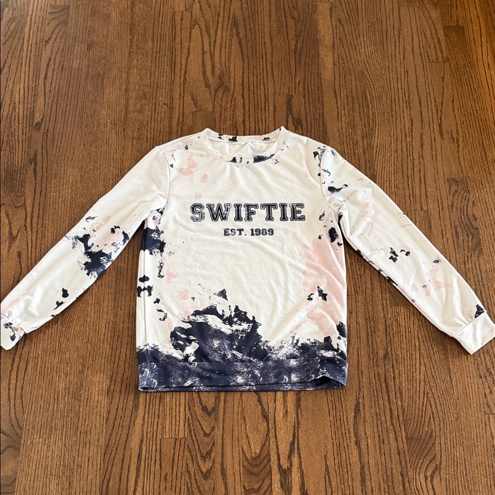 Source Unknown Long Sleeve Tee - White and Black